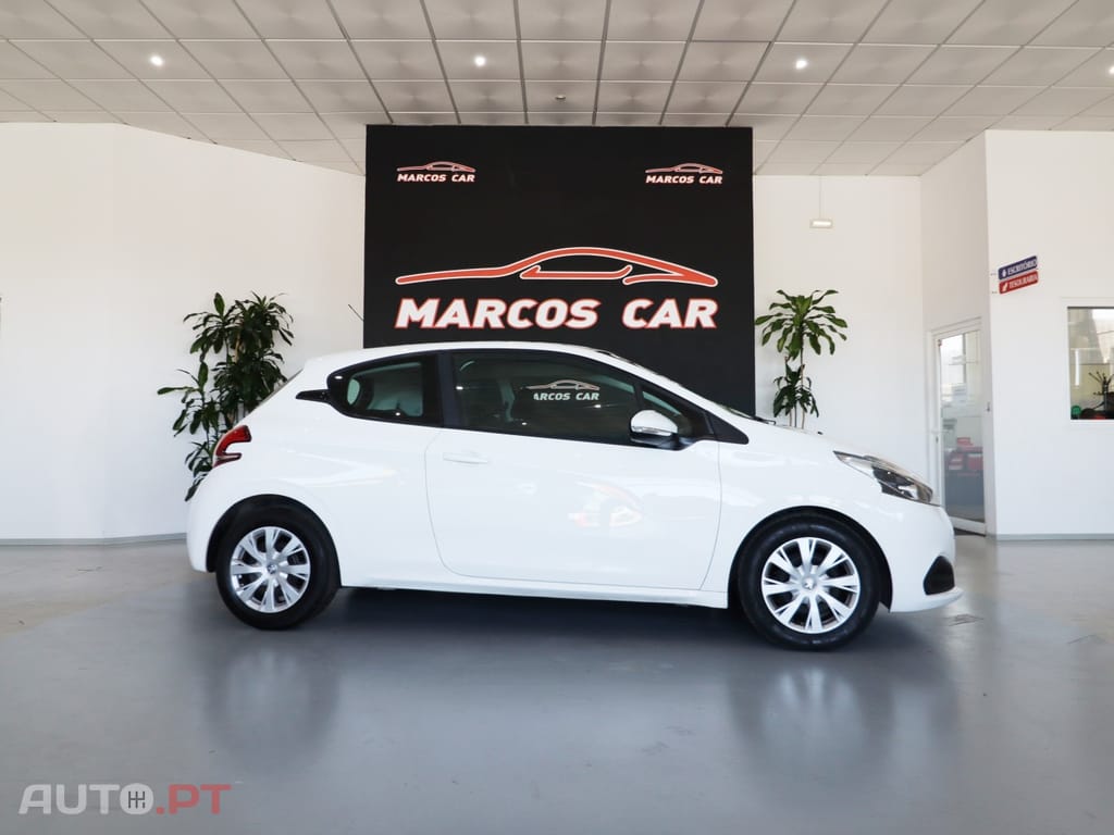 Peugeot 208 1.6 BlueHDi Active