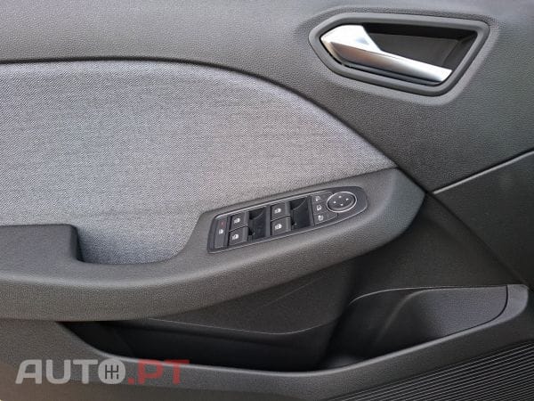 Renault Clio TCe 100 Bi-Fuel Techno