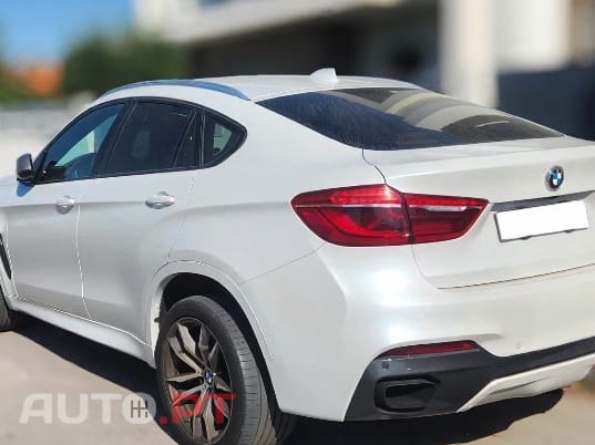 BMW X6 M50D