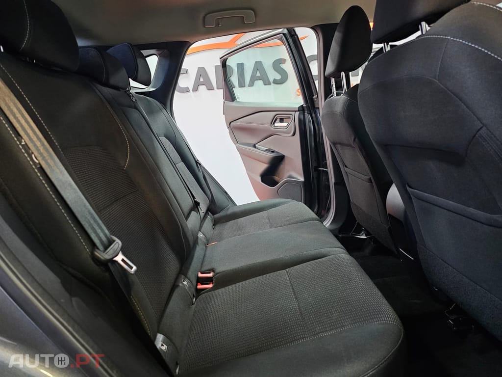 Nissan Qashqai 1.3 Mild Hybrid Business