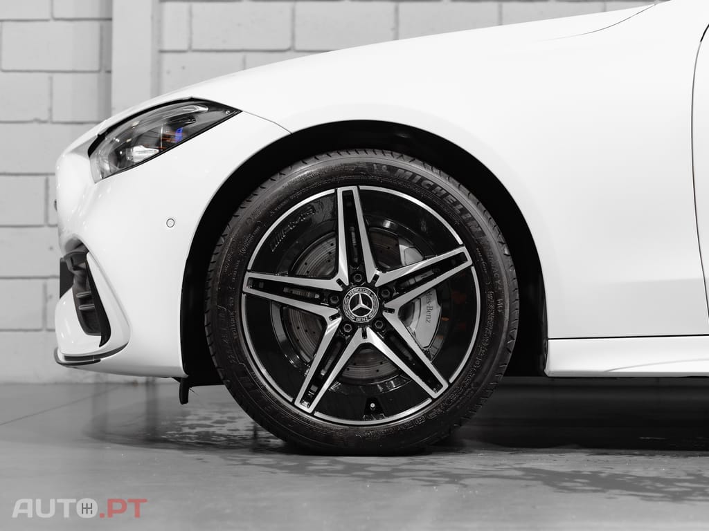 Mercedes-Benz C 300 e AMG Line