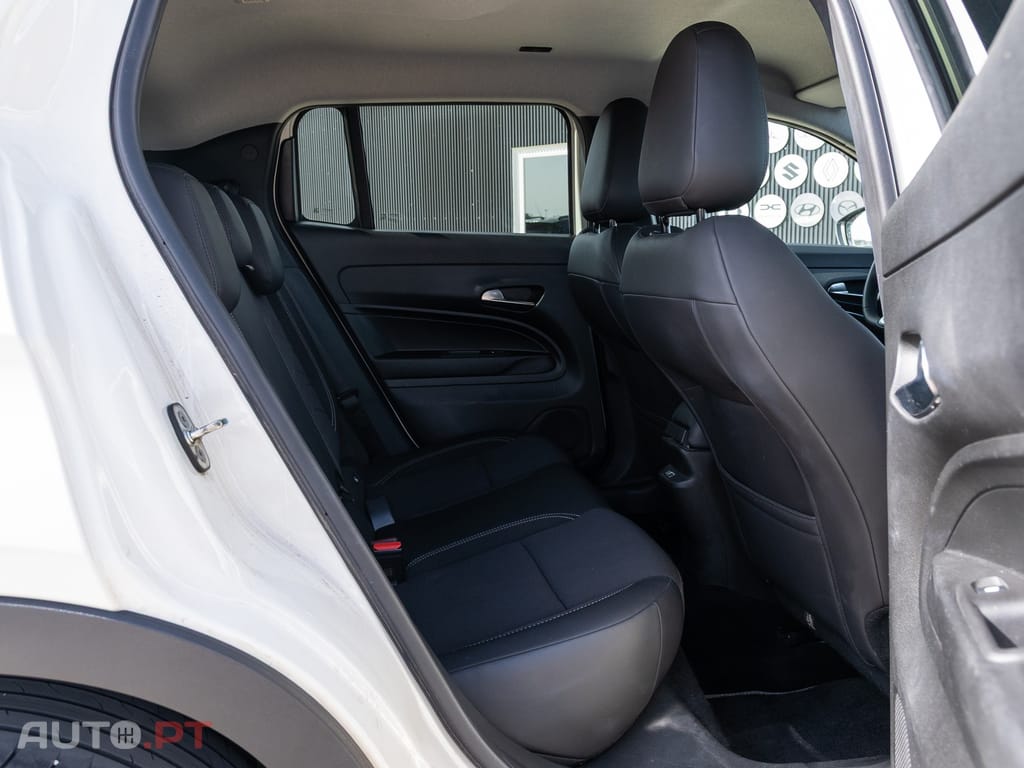 Jeep Avenger 1.2 GSE T3 Altitude
