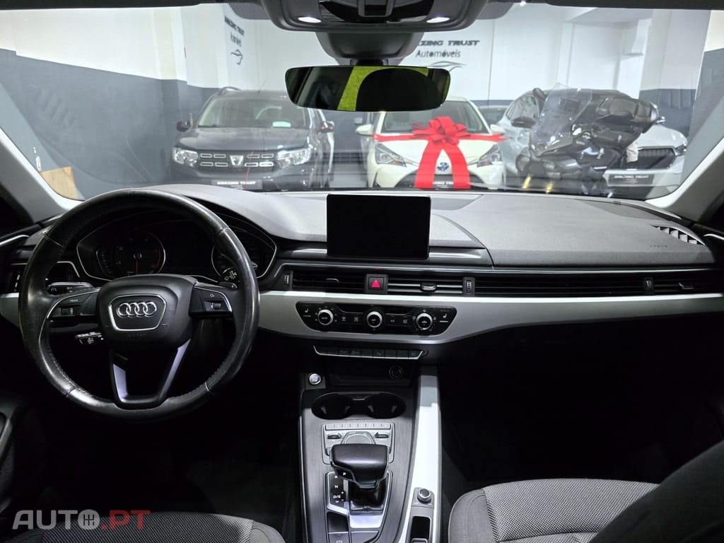 Audi A4 Avant 2.0 TDI Design S tronic