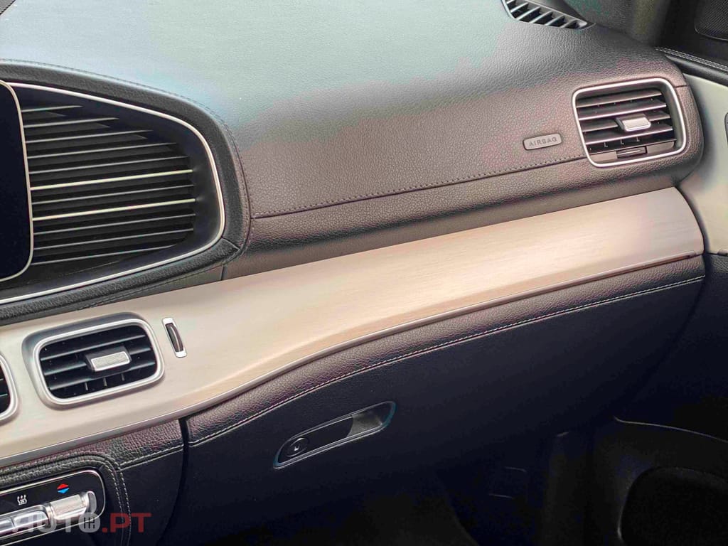 Mercedes-Benz GLE Outro