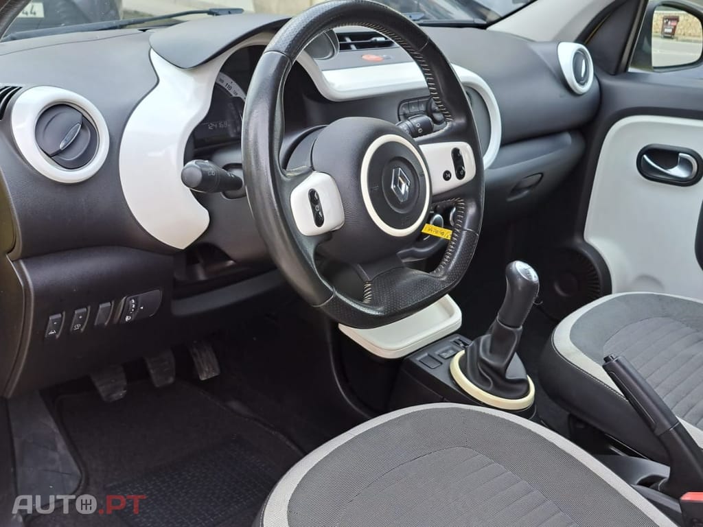 Renault Twingo 1.0 SCE LUXE