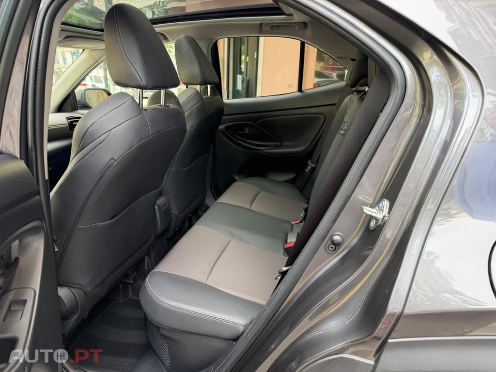 Toyota Yaris Cross 1.5 HDF Luxury