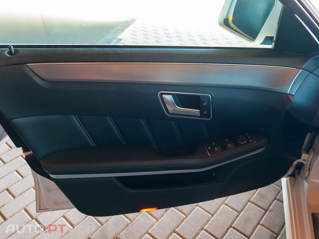 Mercedes-Benz E 250 CDi Avantgarde BlueEfficiency Auto.