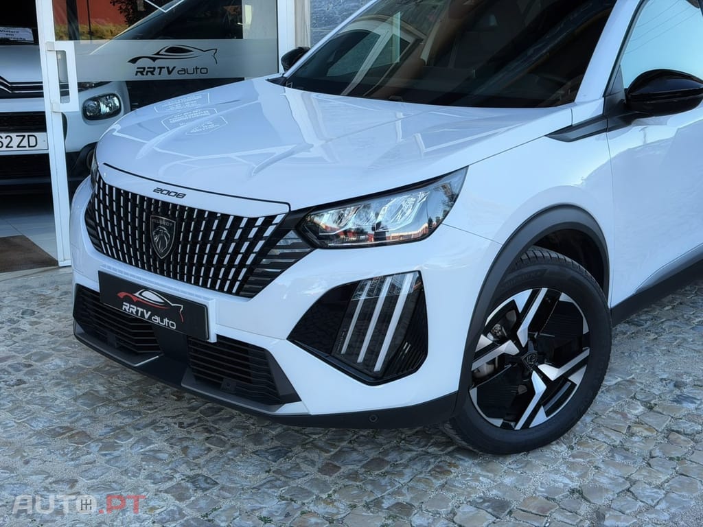 Peugeot 2008 1.2 Hybrid Allure e-DCS6