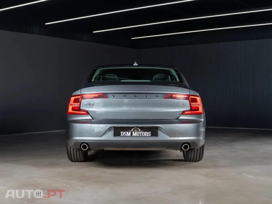 Volvo S90 2.0 D4 Momentum Geartronic