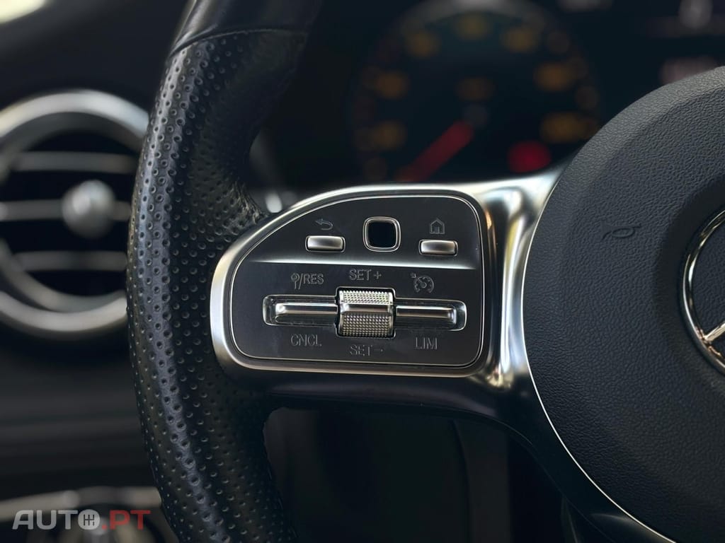 Mercedes-Benz GLC 300 de 4Matic 9G-TRONIC AMG Line