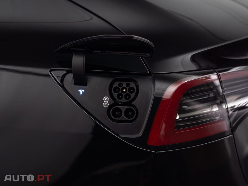 Tesla Model 3 Long Range Tração Integral