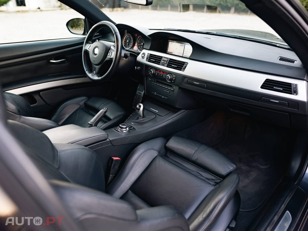 BMW M3 Auto