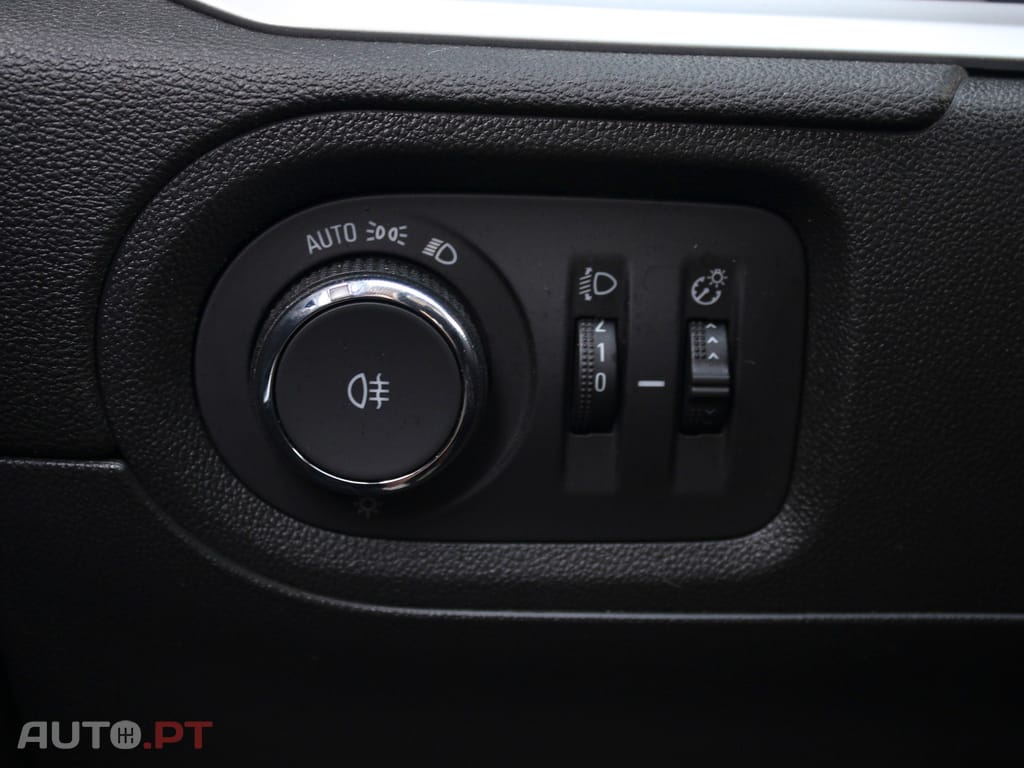 Opel Grandland (X) 1.2 T GS Line AT