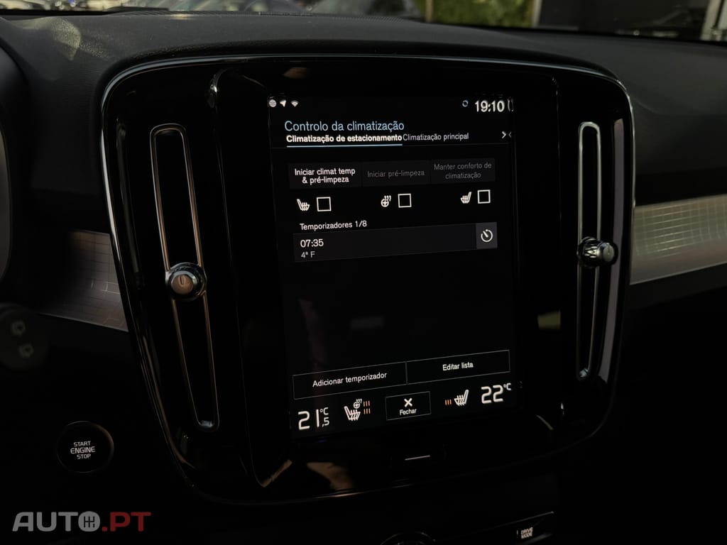 Volvo XC40 1.5 T4 PHEV Plus Dark