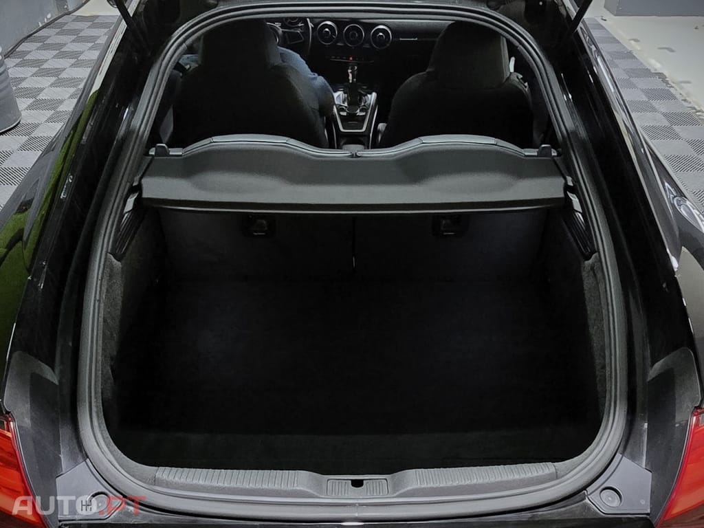 Audi TT 2.0 TFSI quattro S-line S tronic