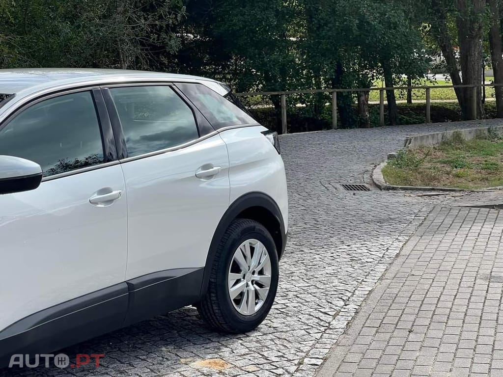 Peugeot 3008 1.5 BlueHDi Allure EAT8