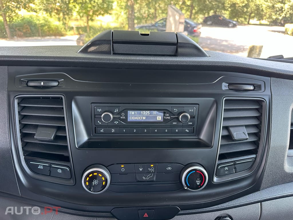 Ford Transit 350 L2 2.0 EcoBlue Skeletal Trend