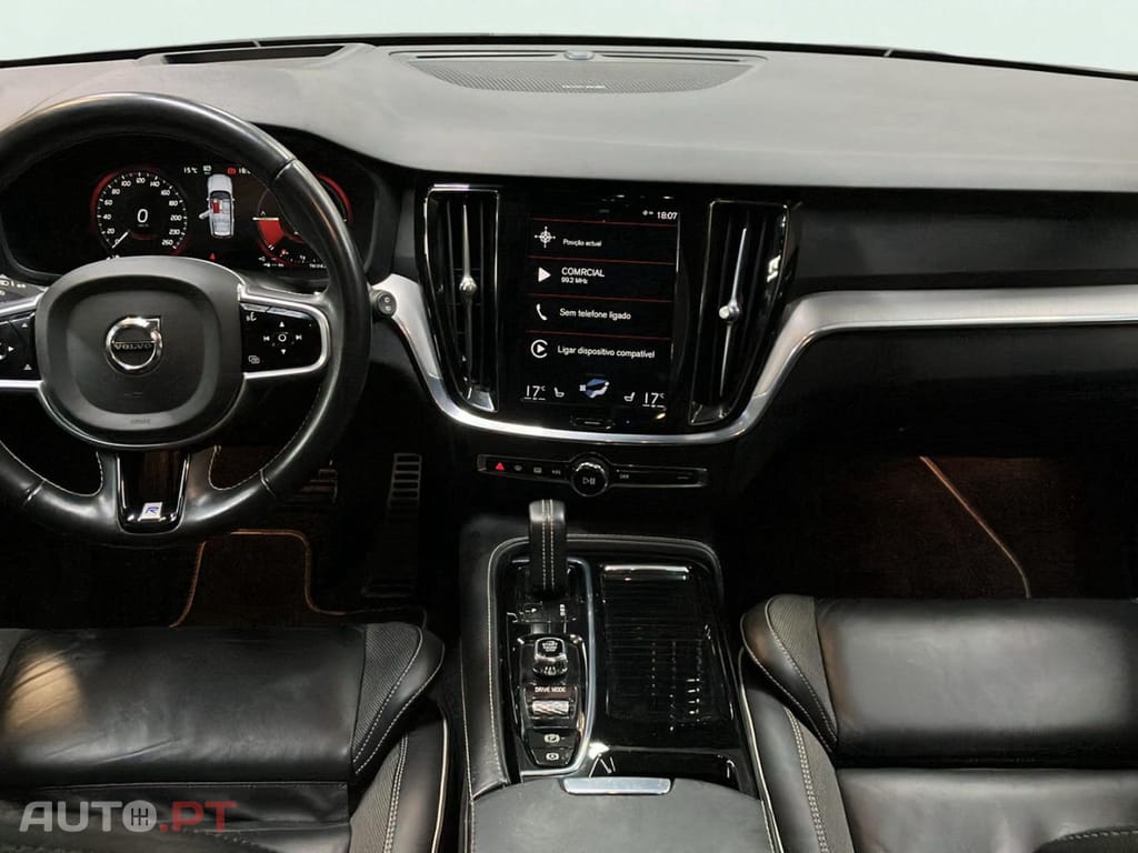 Volvo V60 2.0 T8 AWD TE R-Design