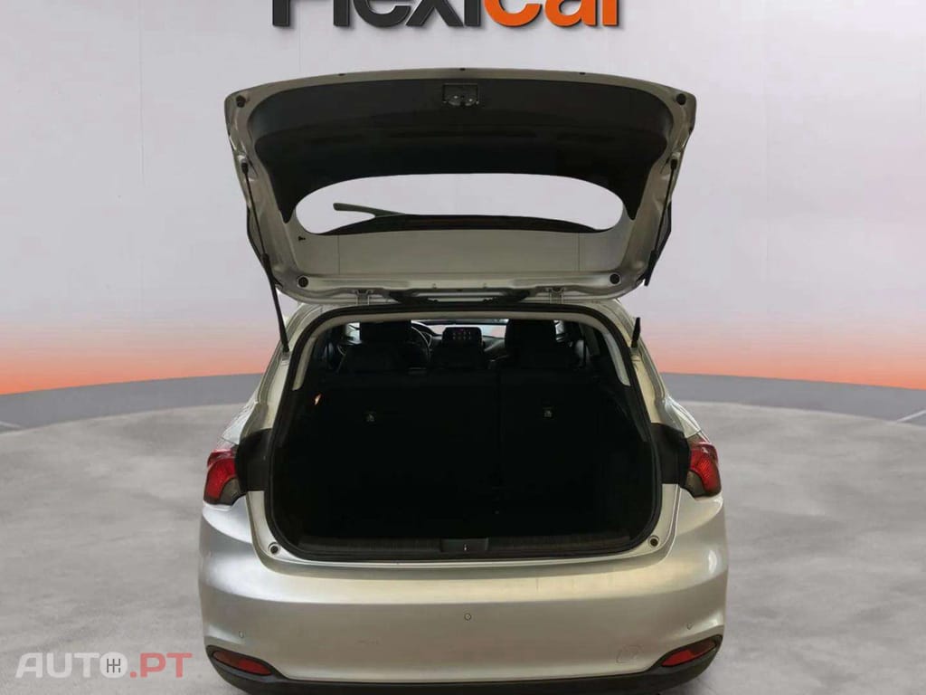 Fiat Tipo 1.3 M-Jet Lounge