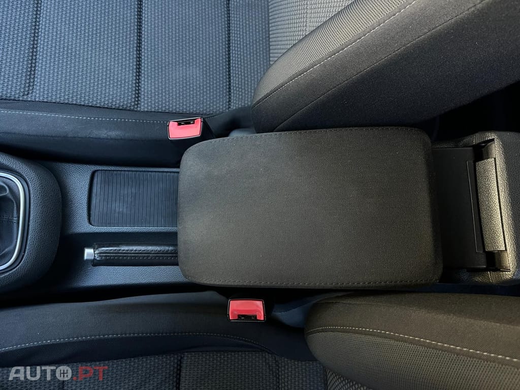 Volkswagen Golf 1.6 TDI Variant