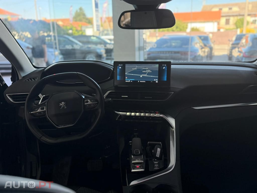 Peugeot 5008 1.5 BlueHDi Allure EAT8