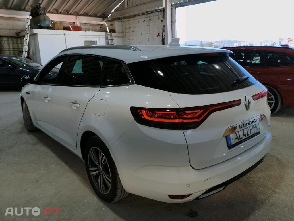 Renault Mégane Sport Tourer 1.6 E-Tech Plug-In Intens