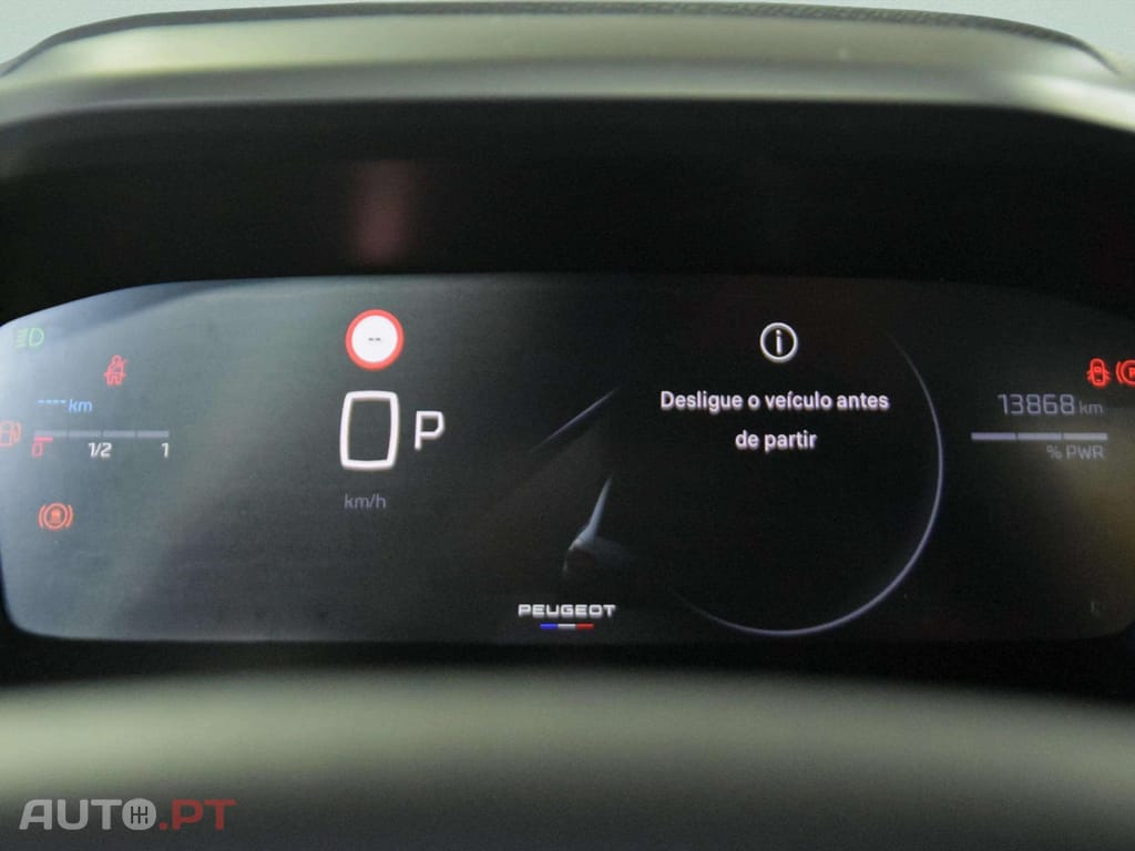 Peugeot 208 1.2 Hybrid Allure e-DCS6