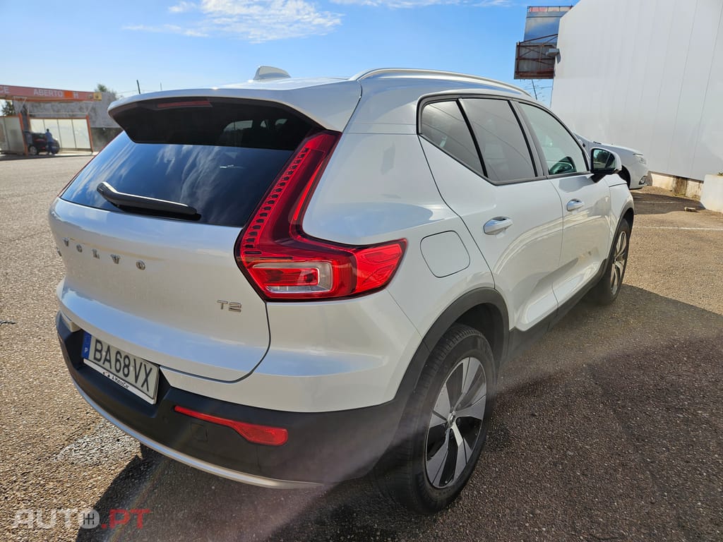 Volvo XC40 T2, 1.5, 129cv, CORE