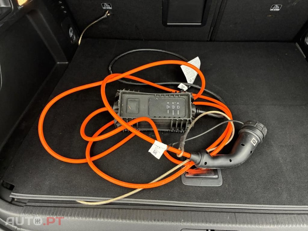 Peugeot 3008 1.6 Hybrid4 GT Pack e-EAT8