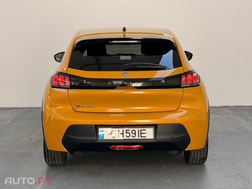 Peugeot E-208 50 kWh Active Pack