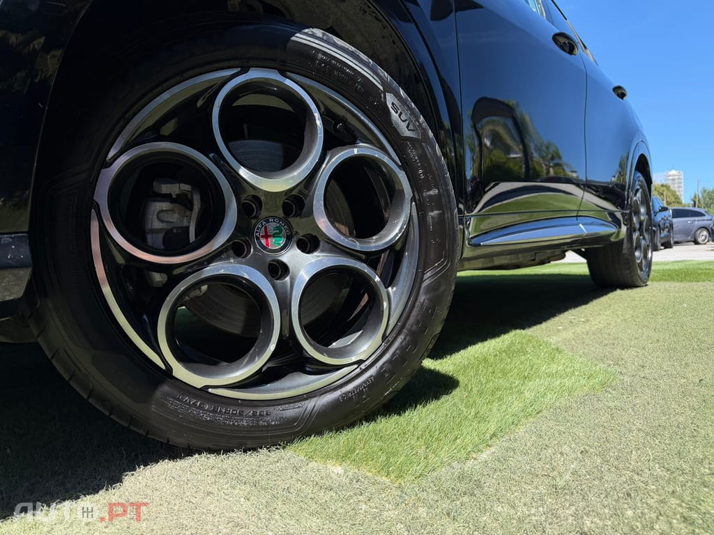Alfa Romeo Tonale 1.3 Plug-In Hybrid TI e-AWD