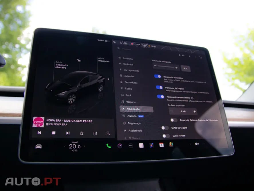 Tesla Model Y Outro
