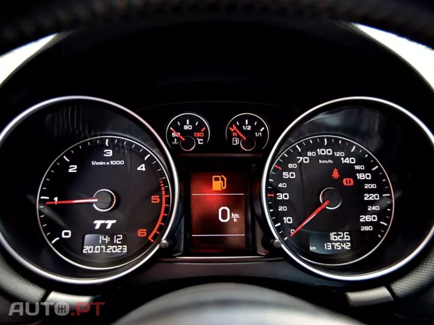 Audi TT 2.0 TDi quattro S-line