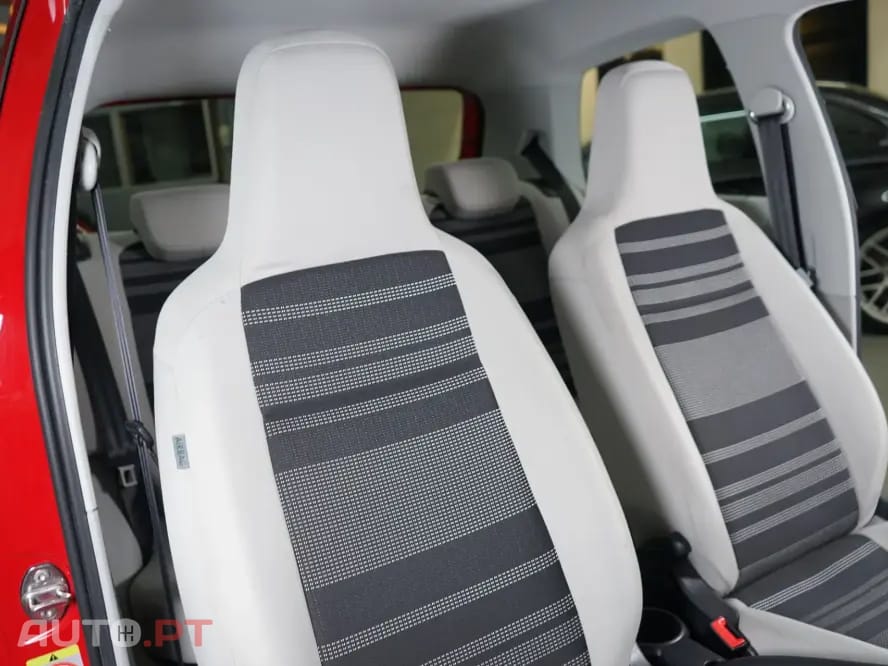 SEAT Mii 1.0 Style — fotografia 25