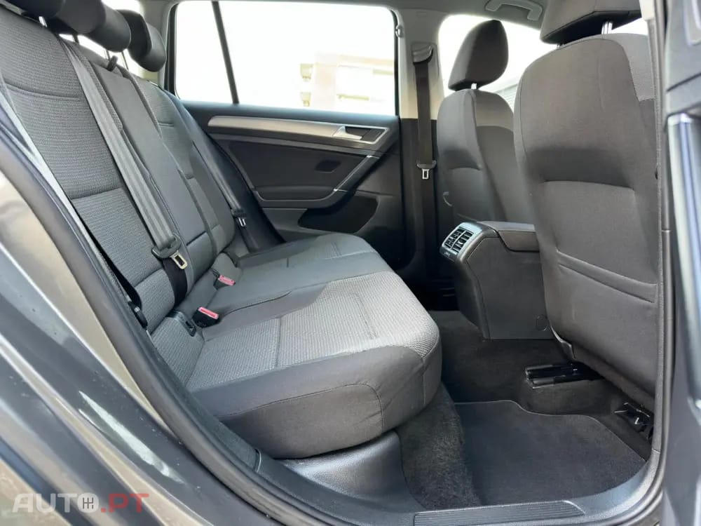 Volkswagen Golf Variant 1.6 TDi Confortline