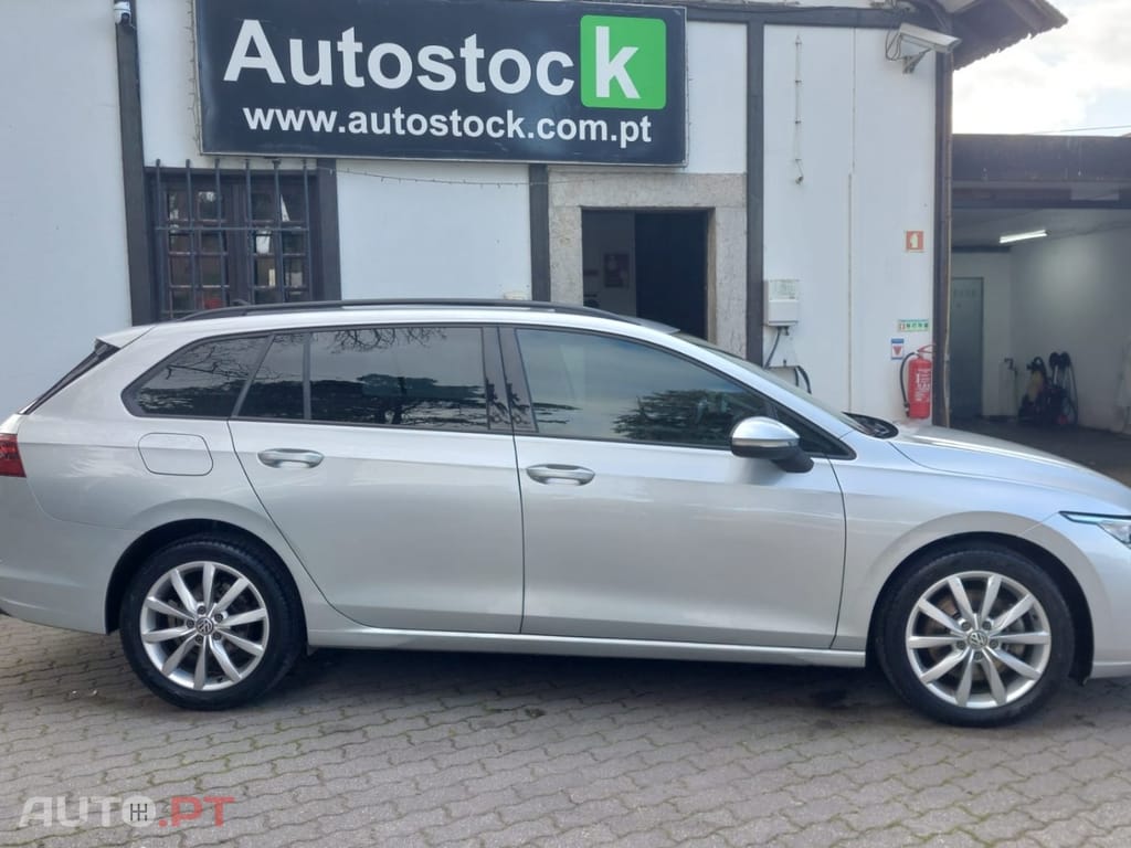 Volkswagen Golf Variant 2.0 TDi Executive DSG