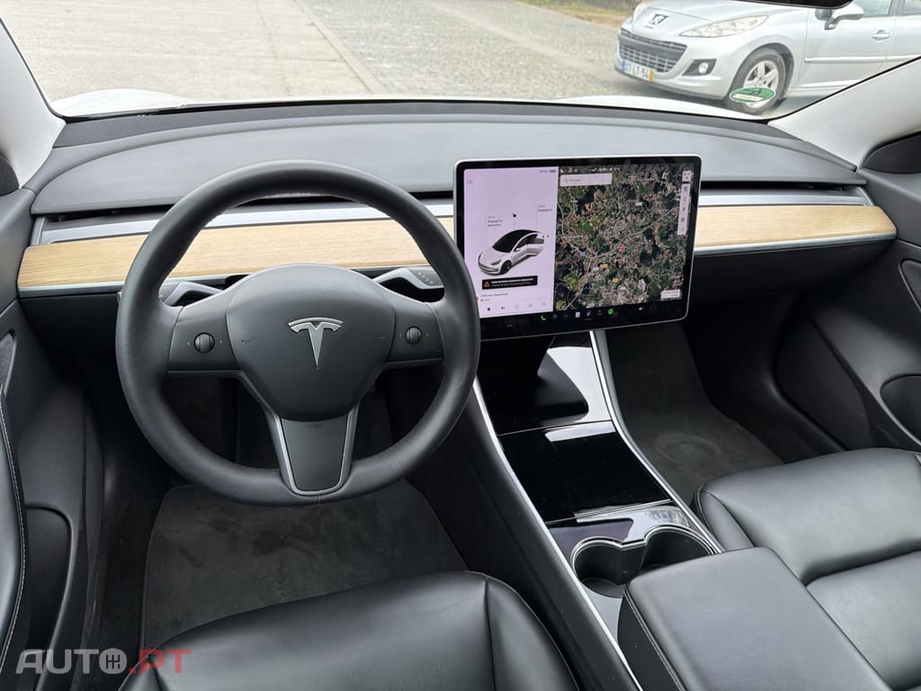 Tesla Model 3 Long Range AWD Dual Motor