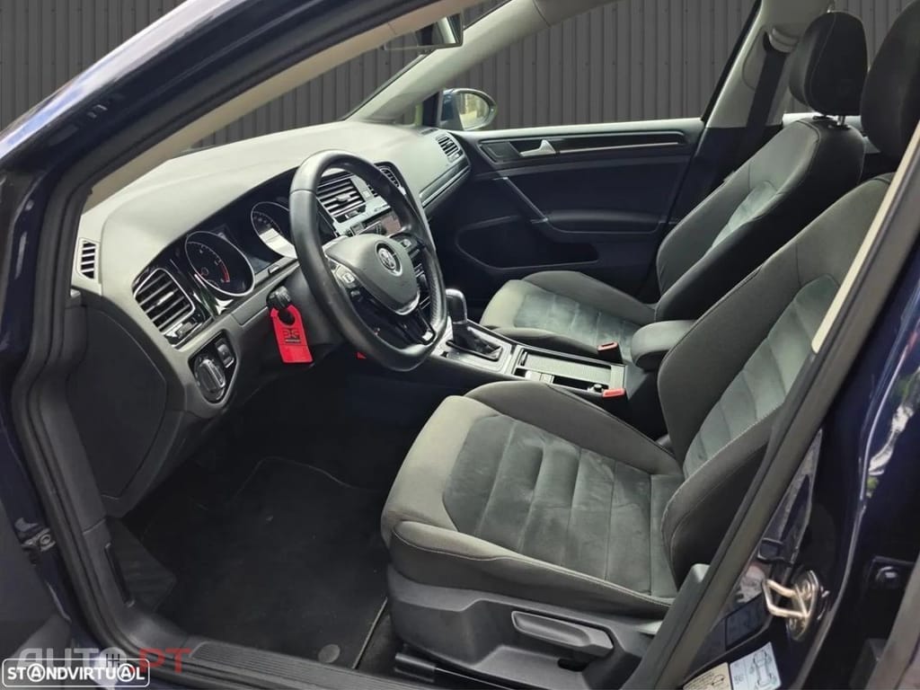 Volkswagen Golf Variant 1.6 TDi Highline DSG