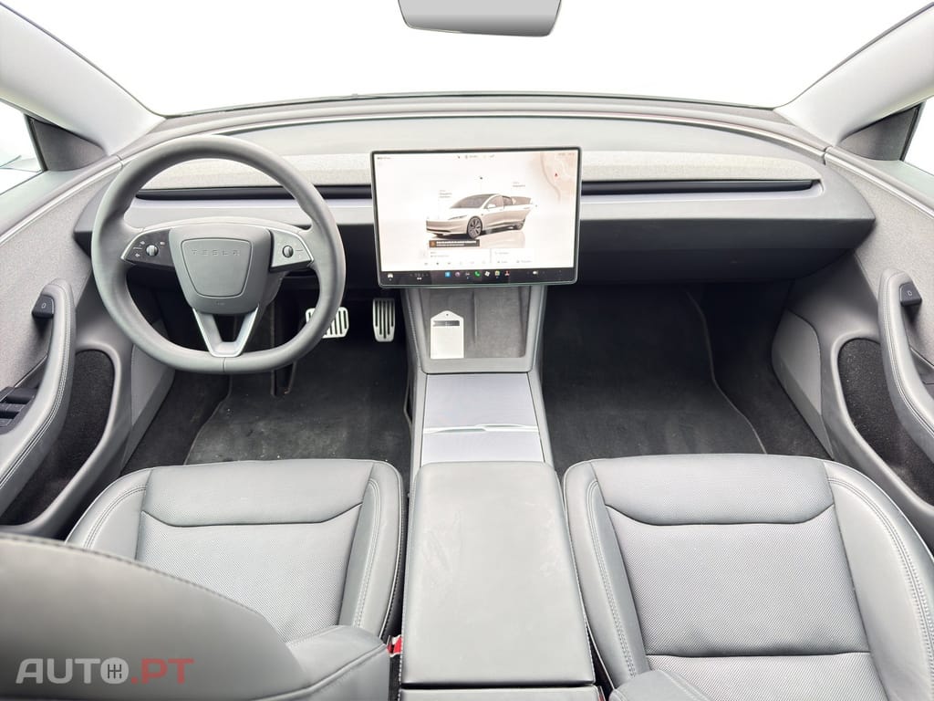 Tesla Model 3 Tração Traseira