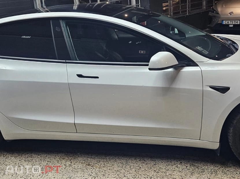 Tesla Model 3 Standard Range Plus RWD