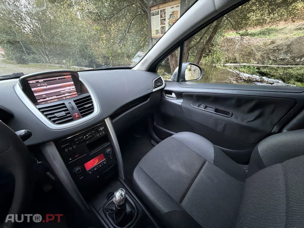 Peugeot 207 1.4 HDi Allure