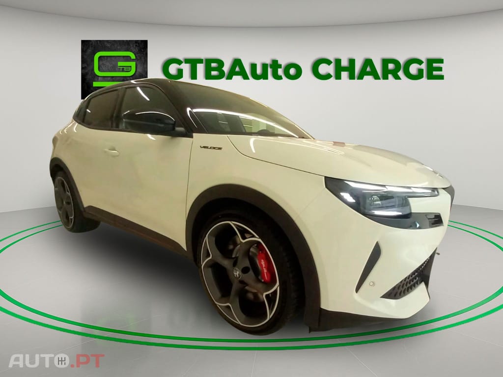 Alfa Romeo Junior 50 kWh Veloce I.V.A DEDUTIVEL 