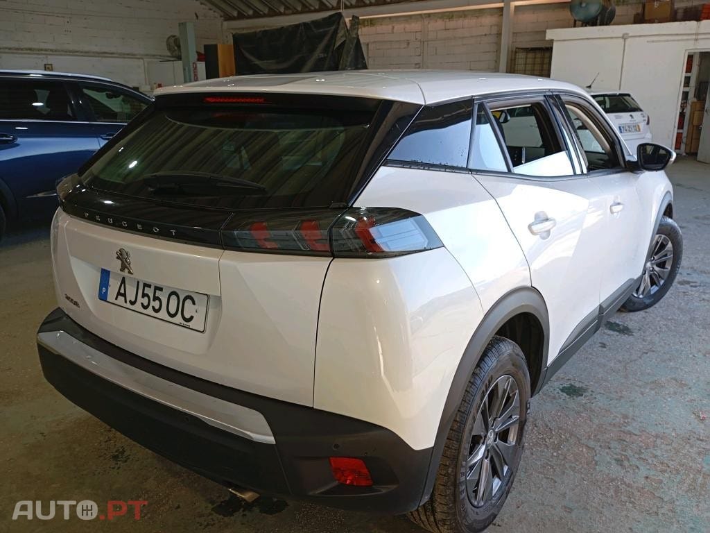 Peugeot 2008 1.5 BlueHDi Active Pack