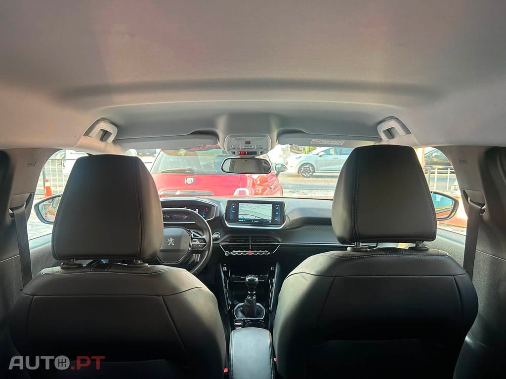 Peugeot 2008 1.5BlueHDI Allure Pack