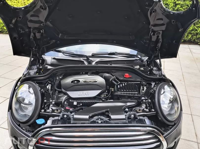 MINI Cooper Cooper One 1.6