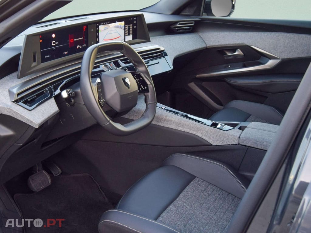 Peugeot 3008 1.2 Hybrid Allure e-DCS6