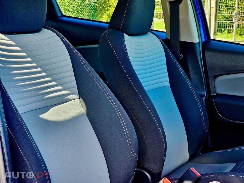Toyota Yaris 1.0 VVT-i Comfort Plus