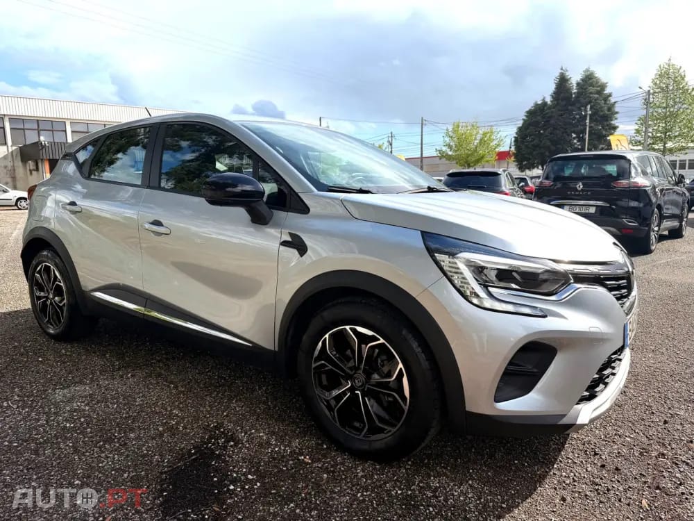 Renault Captur 1.5 dCi Exclusive EDC — fotografia 7