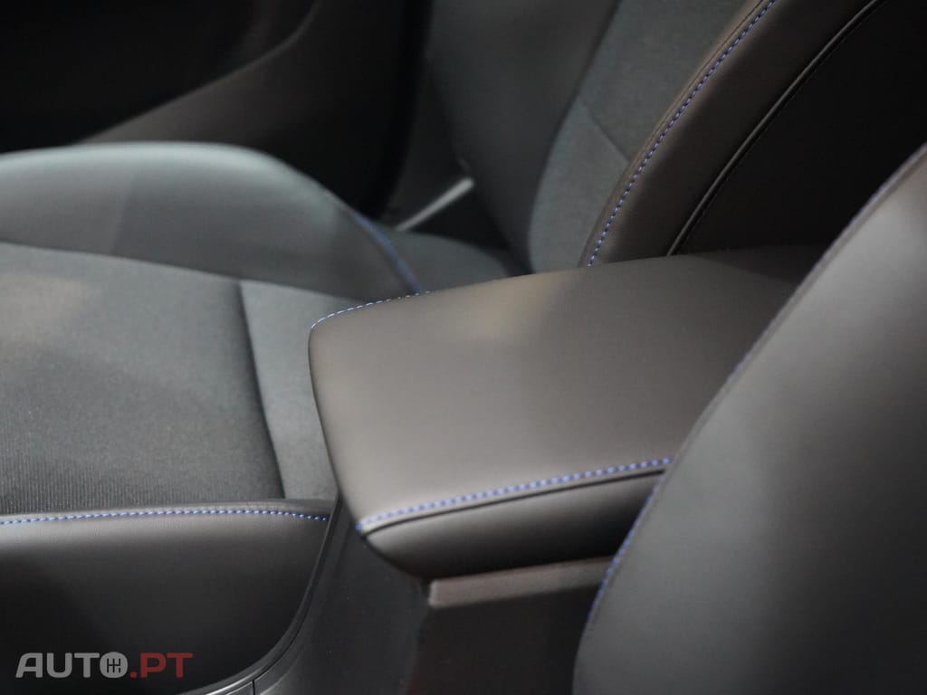 MG MG4 64 kWh Luxury