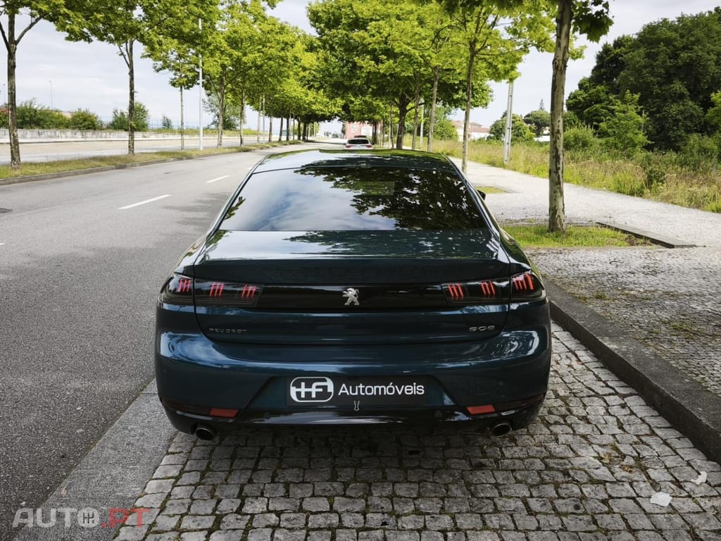 Peugeot 508 1.6 Hybrid Allure Pack e-EAT8